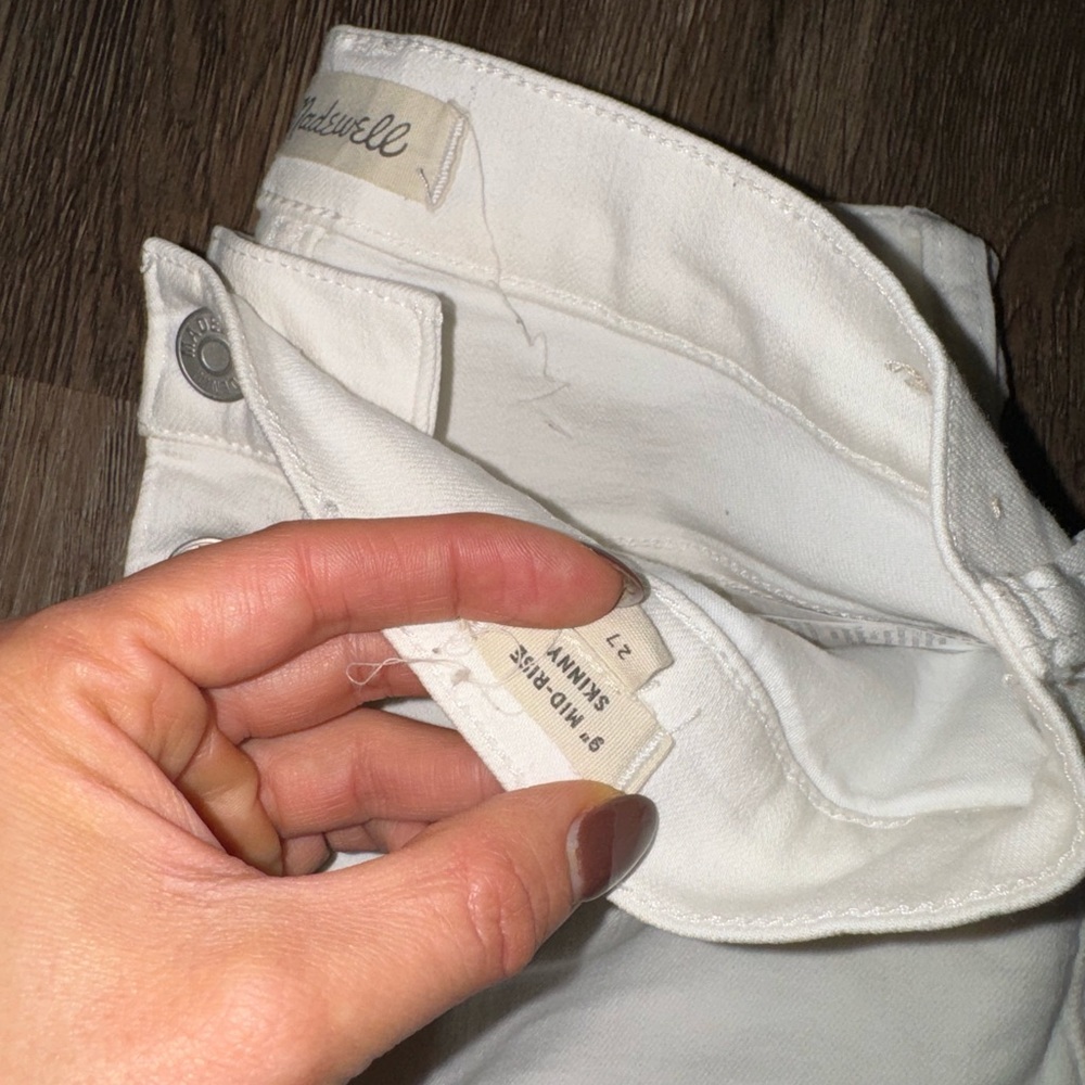 Madewell 9” Mid-Rise Button Skinny Jean Size 27 Pure White - Picture 10 of 13
